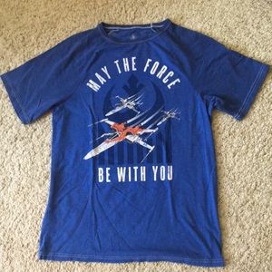 Small Star Wars tee shirt